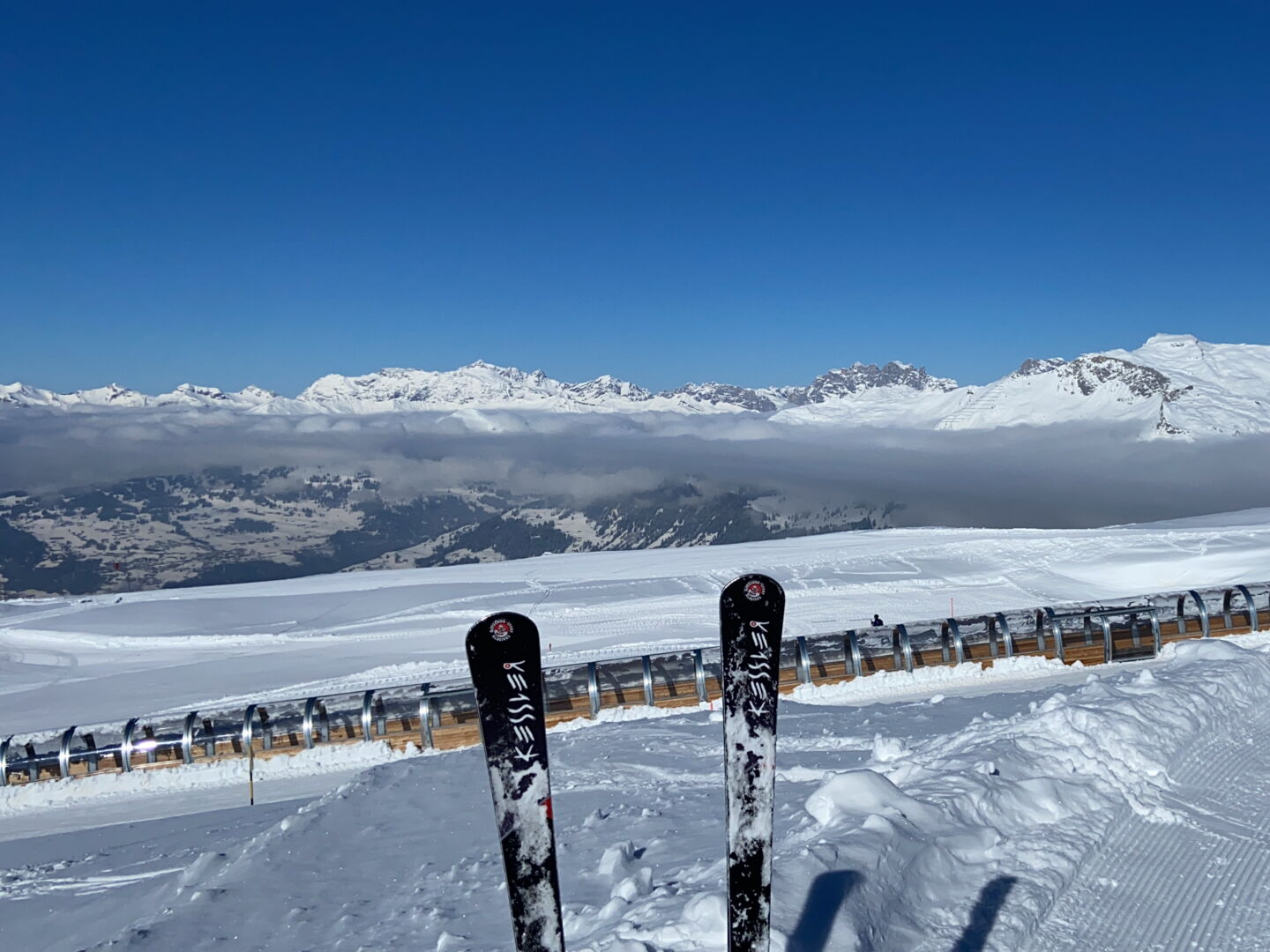 Parsenn ski paradise with a view of the Prättigau